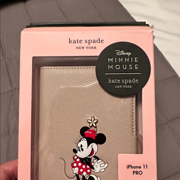 NWT Kate Spade Disney Minnie Mouse iPhone 11 PRO Wrap folio case - Picture 2 of 8